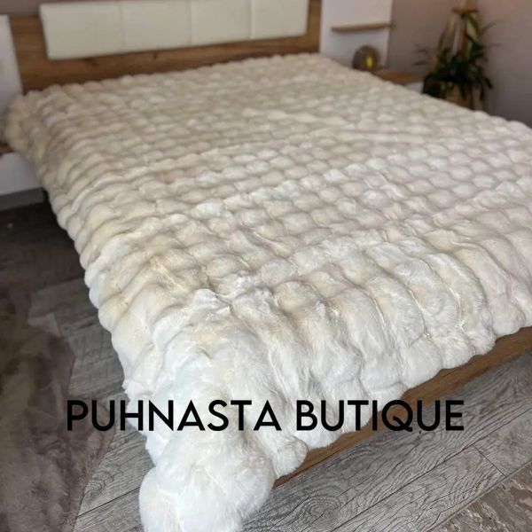 Плед-покрывало Кролик L&M Home Textiles Молочный евро 200х240 55547 фото