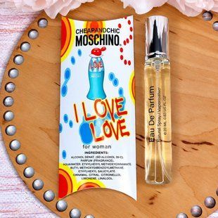 Парфумована вода для жінок Moschino Cheap and Chic I Love Love, 20 мл 2162 фото